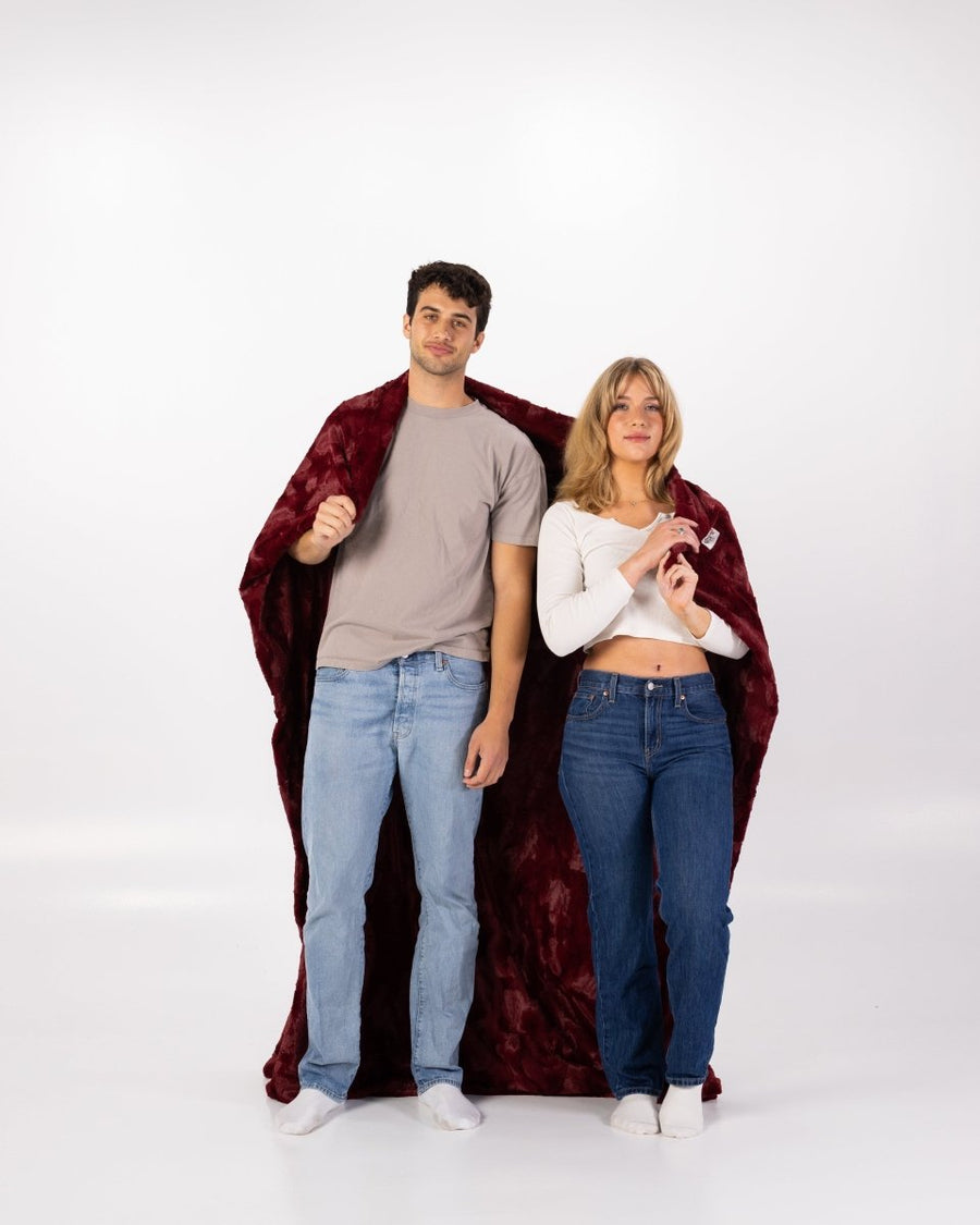 Crimson Throw - Keiki Co.