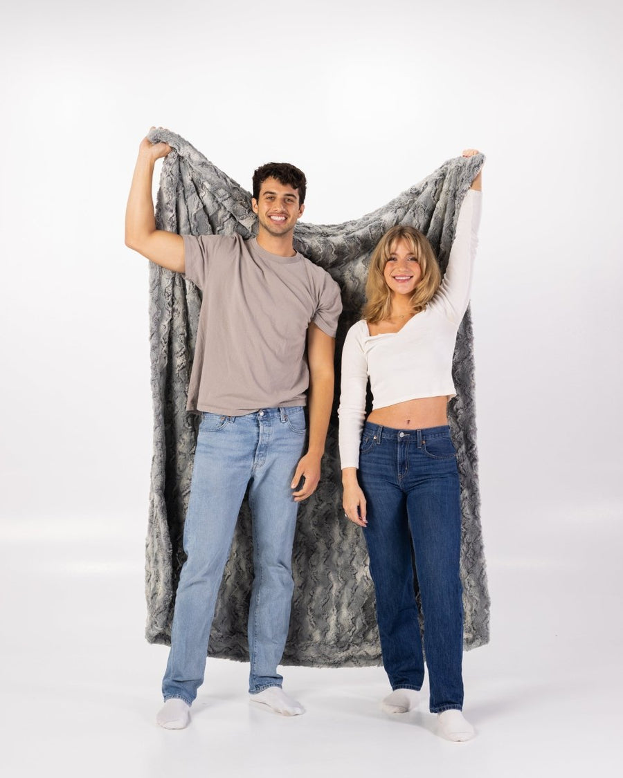 Silver Lining Throw - Keiki Co.