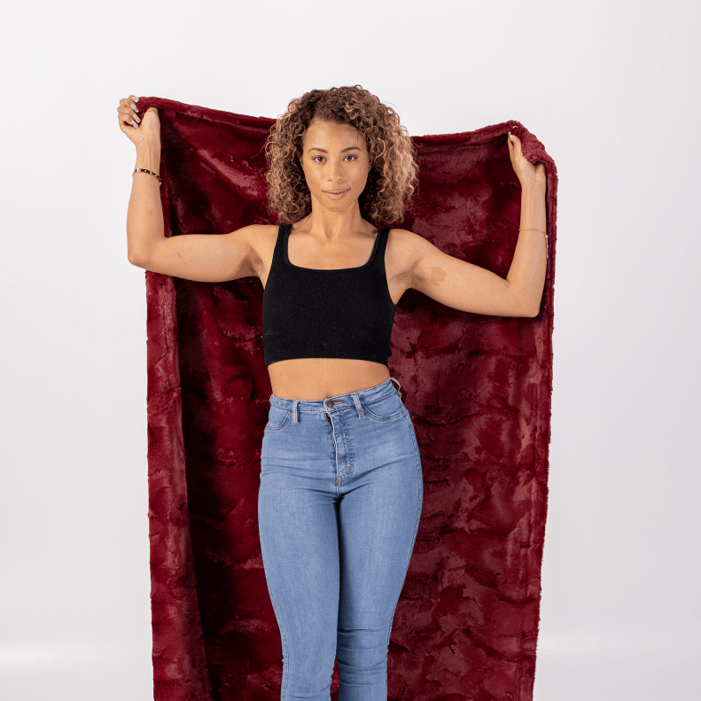 The Dream Set Crimson travel bundle for gifting with faux fur blanket, eye mask and bag.