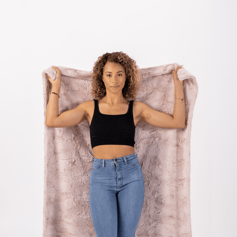 The Dream Set Blush Pink travel bundle for gifting with faux fur blanket, eye mask and bag.