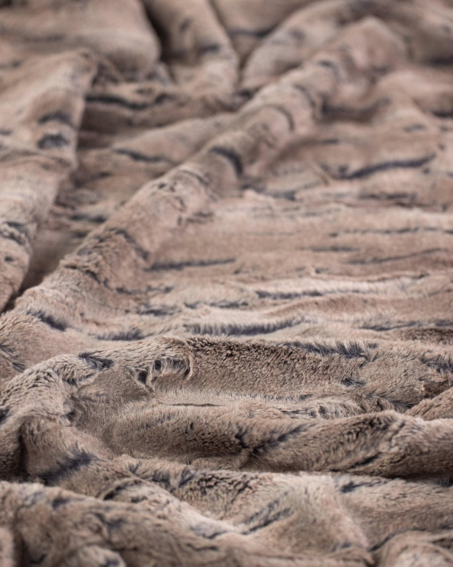 28 x 28 Euro Pillow - Keiki Co.