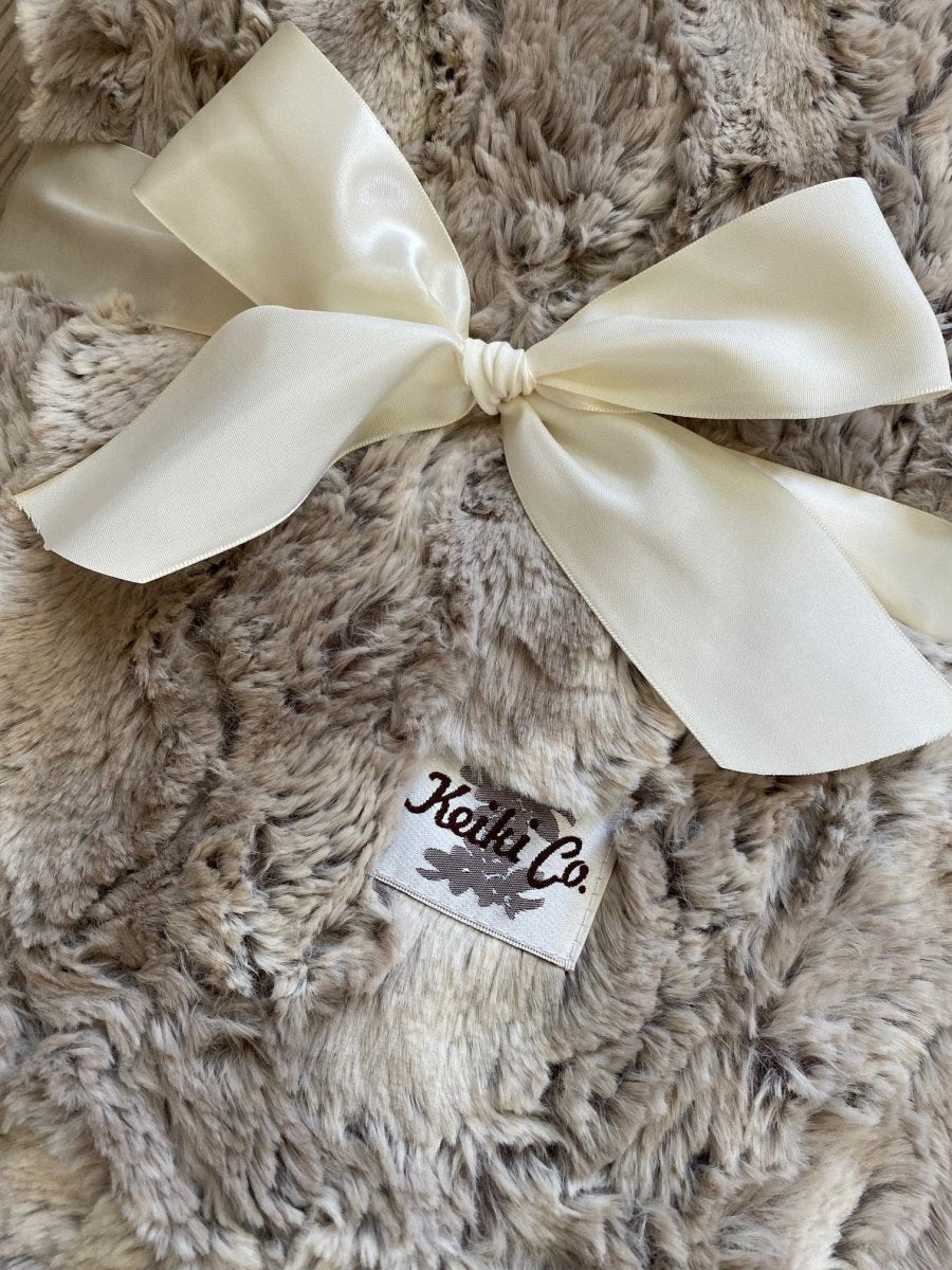 Sandshell Tan Brown Throw soft faux fur blanket fast ship gift wrapped