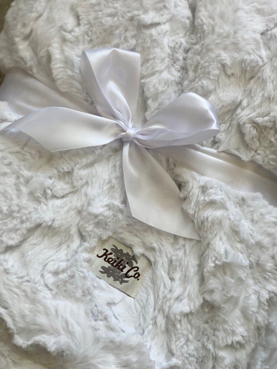 White Bella Throw soft faux fur blanket fast ship gift wrapped